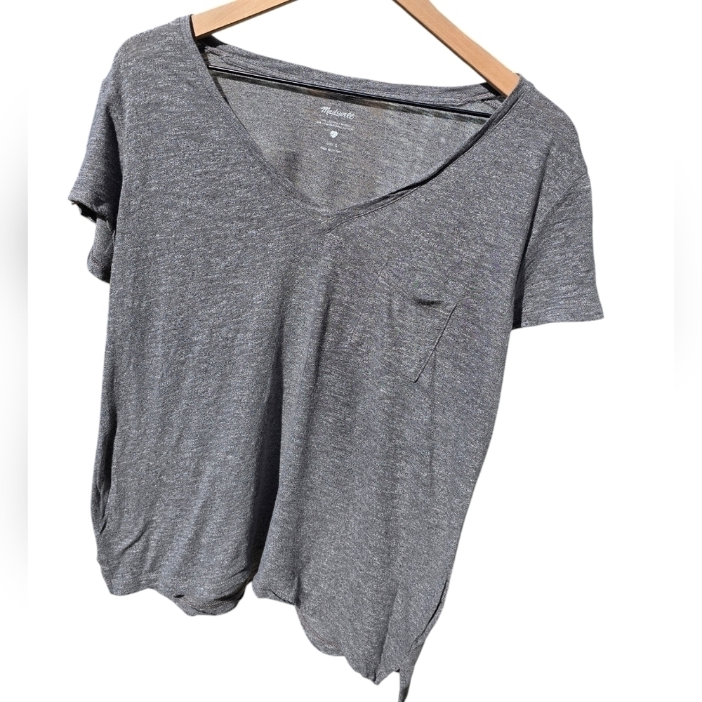 Madewell Gray V-Neck T-Shirt